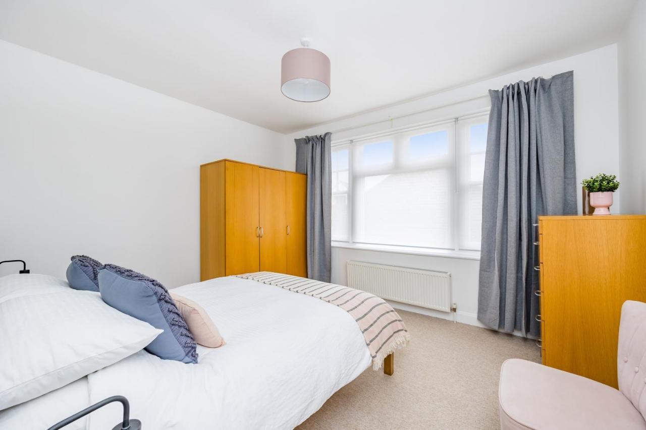 Ascot House Apartment Hurstpierpoint Exterior photo