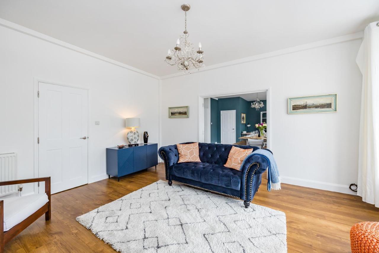 Ascot House Apartment Hurstpierpoint Exterior photo